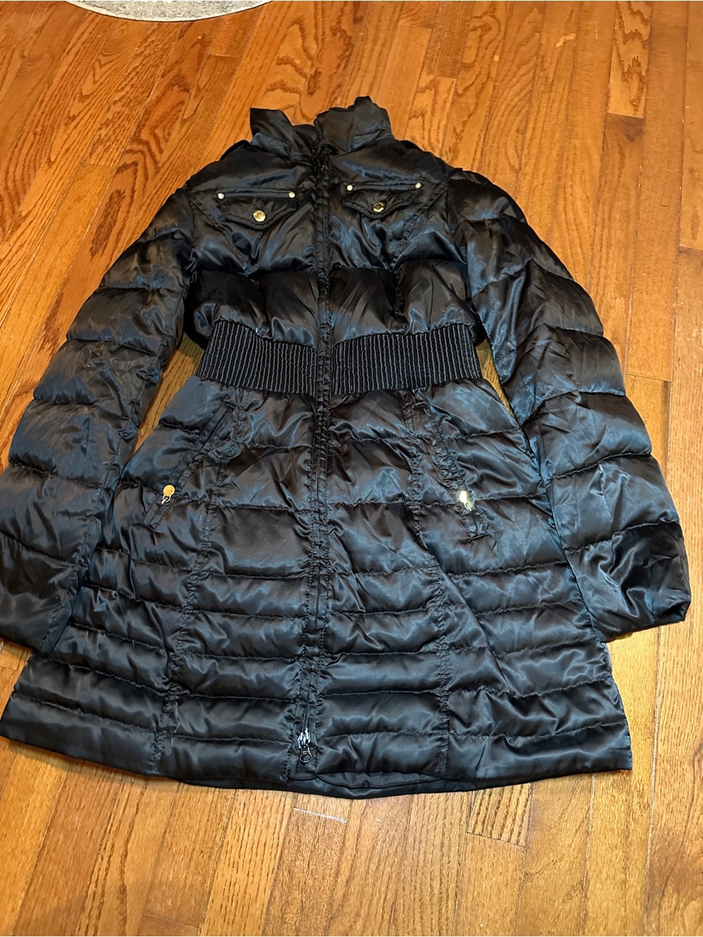 Laundry By Shelli Segal Shiny Black Quilted Puffer with Faux Fur Trim - Picture 3 of 9